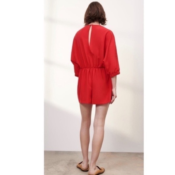 NWT Zara Red Romper Half Puff Dolman Sleeve V Neck Shorts Sz L - Picture 2 of 15